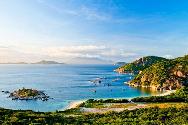 Du lịch biển Cam Ranh